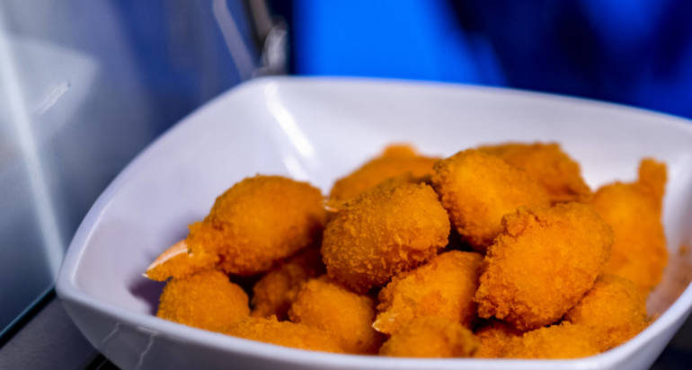Come friggere in modo perfetto, anche senza olio: consigli utili