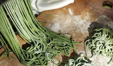 Tagliolini verdi con le canocchie